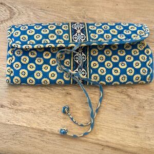Vera Bradley Crossbody blue and yellow floral quilted make up brush holder trave